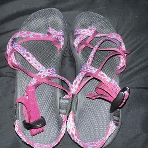 EUC Womens Chacos 9